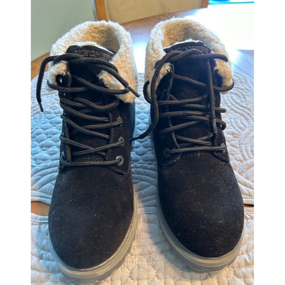 Women's Sketchers Suede Flip Down Boots USA Size 8 Style 47690 Black